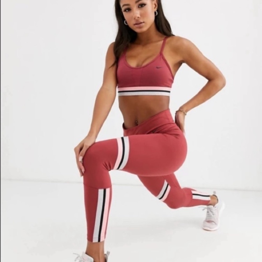 Nike Dri-Fit Sparkle Trim Leggings XS